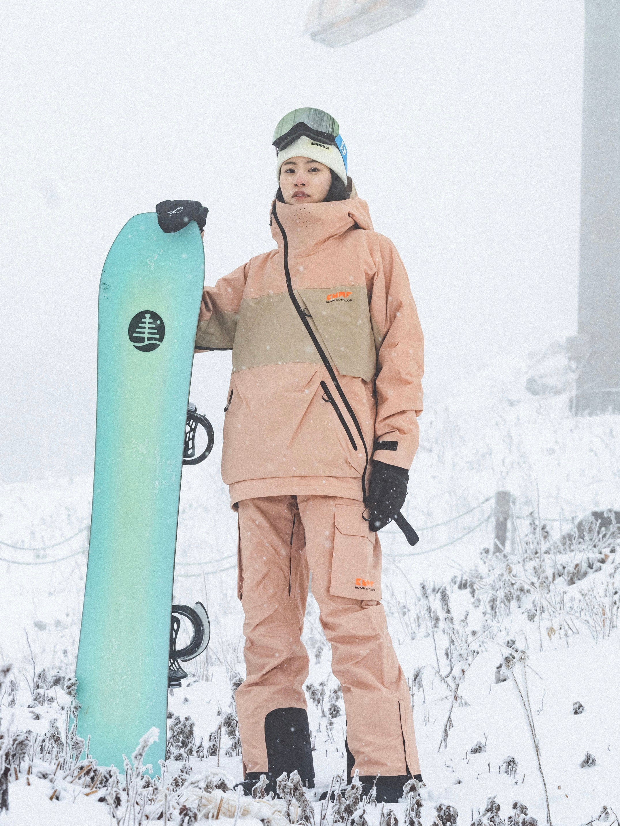 Slash 23 Ski/Snowboarding Jacket Women Clay Pink