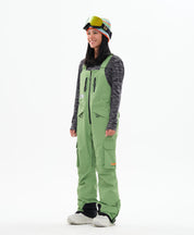Iconic 23 Ski/Snowboard Bib Pants Women Absinthe Green
